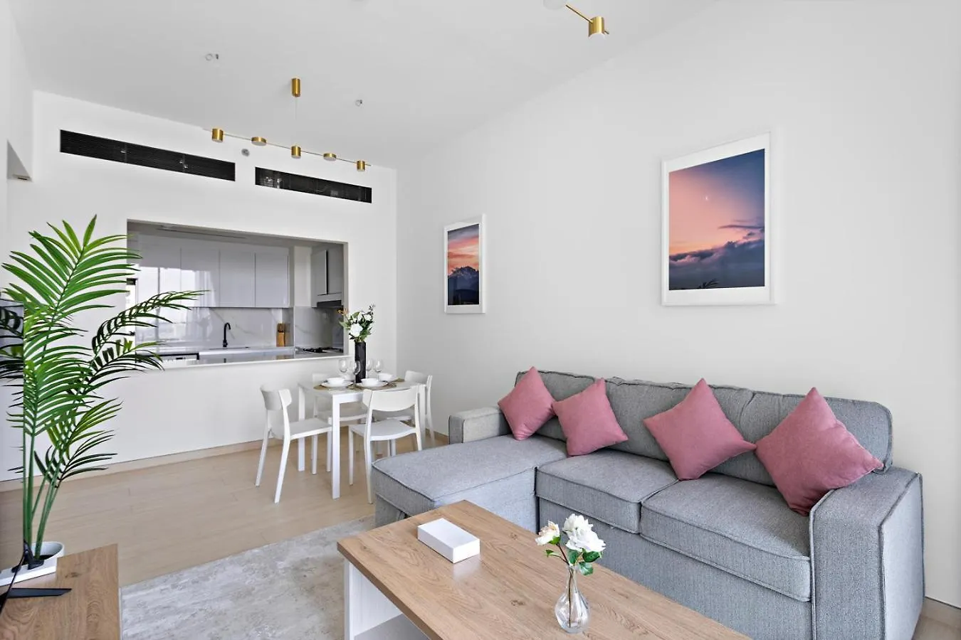 Stonetree - Furnished 2Br Binghatti Crescent Dubai 0*,  United Arab Emirates
